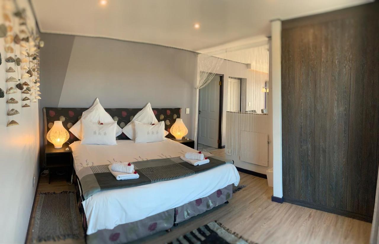 Farr Out Guest House Paternoster Ngoại thất bức ảnh